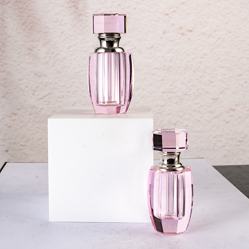 SmallBridge Crystal Wholesale Product Pink perfume bottle Customizable perfume bottle Essential oil bottle Empty bottle Gift giving high-end product