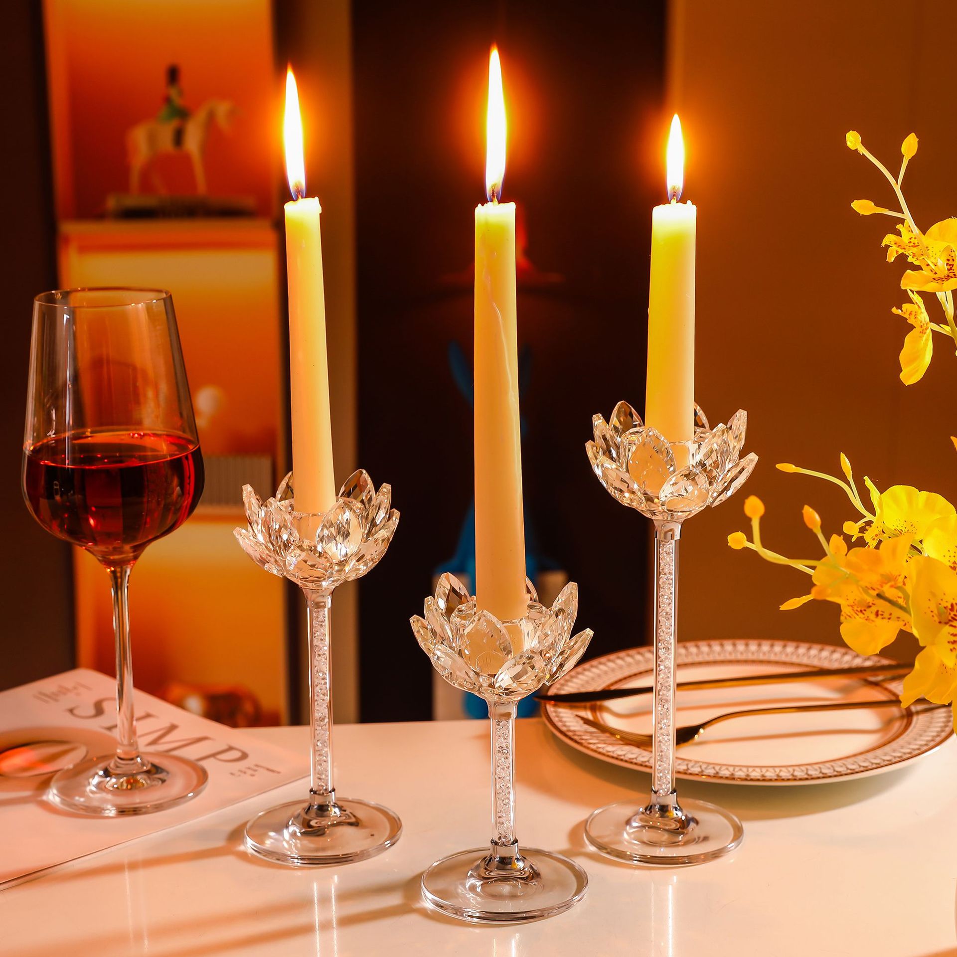 SmallBridge Lotus Crystal Candlestick Ornament Set of Three, Suitable for Multiple Occasions, Wedding Hotels, Multiple Styles, Simple and Elegant