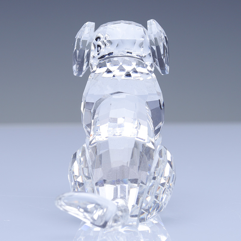 Realistic and vivid images of small animals and dogs can be given as gifts or customized for wholesale
