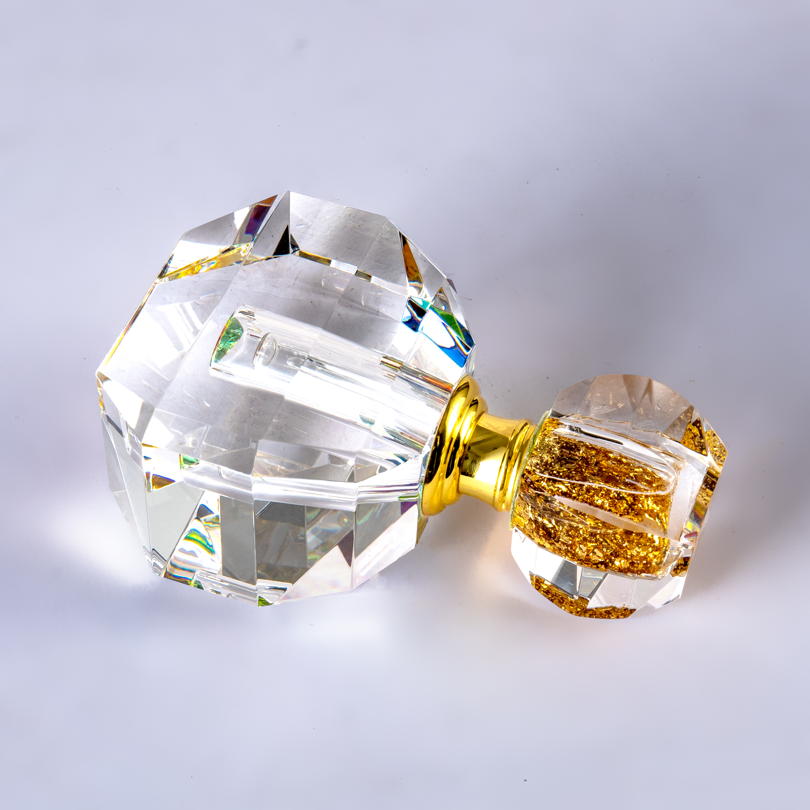 Smallbridge high-grade products wholesale perfume bottle with gold foil for gifts, bottle weight 542g