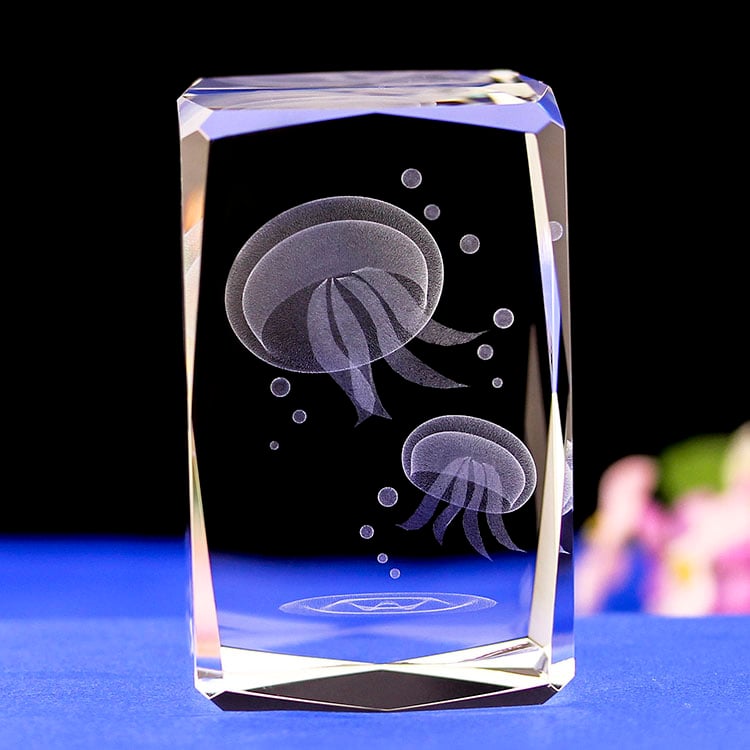 Jellyfish Animals Souvenir 3d Photo Laser Engraved Crystal Block factory