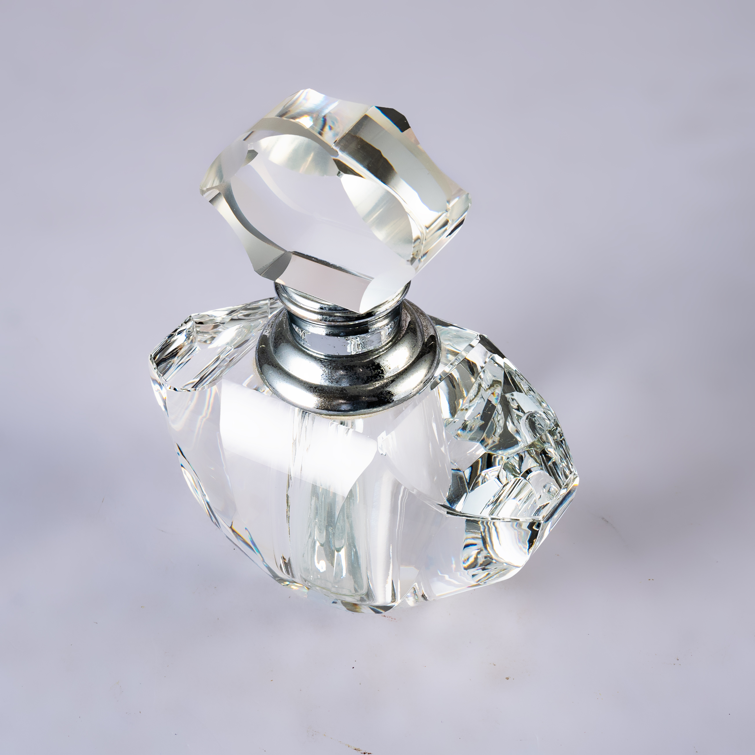 SmallBridge High quality Wholesale Transparent perfume Bottle Black Cap Bottle Body 396g Essential Oil Bottle Liquid Bottle as a gift for friends