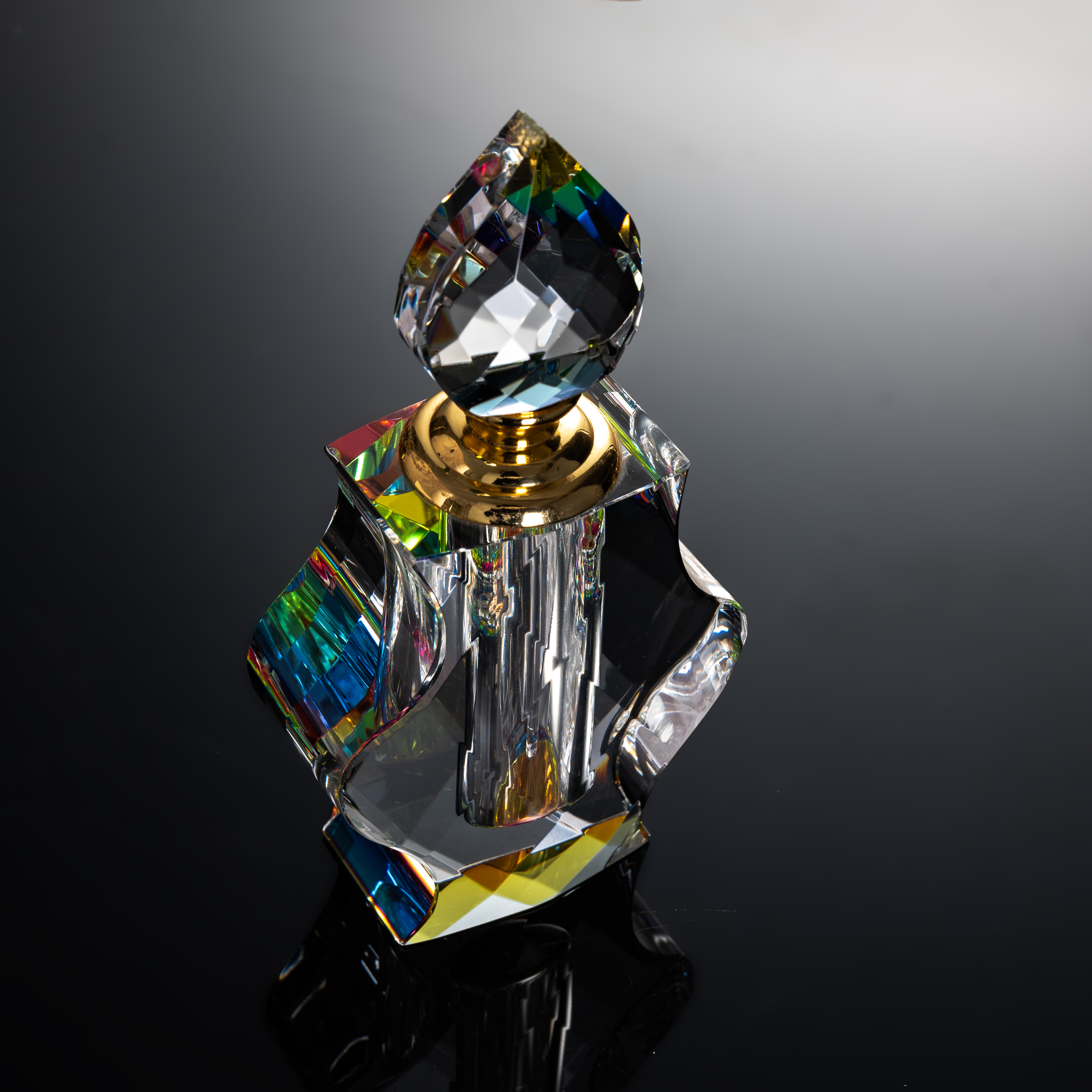 SmallBridge Luxury Crystal perfume Bottle Wholesale Color Plated Model Premium Essential Oil perfume Bottle with Drip Stick Suitable for Personal Use