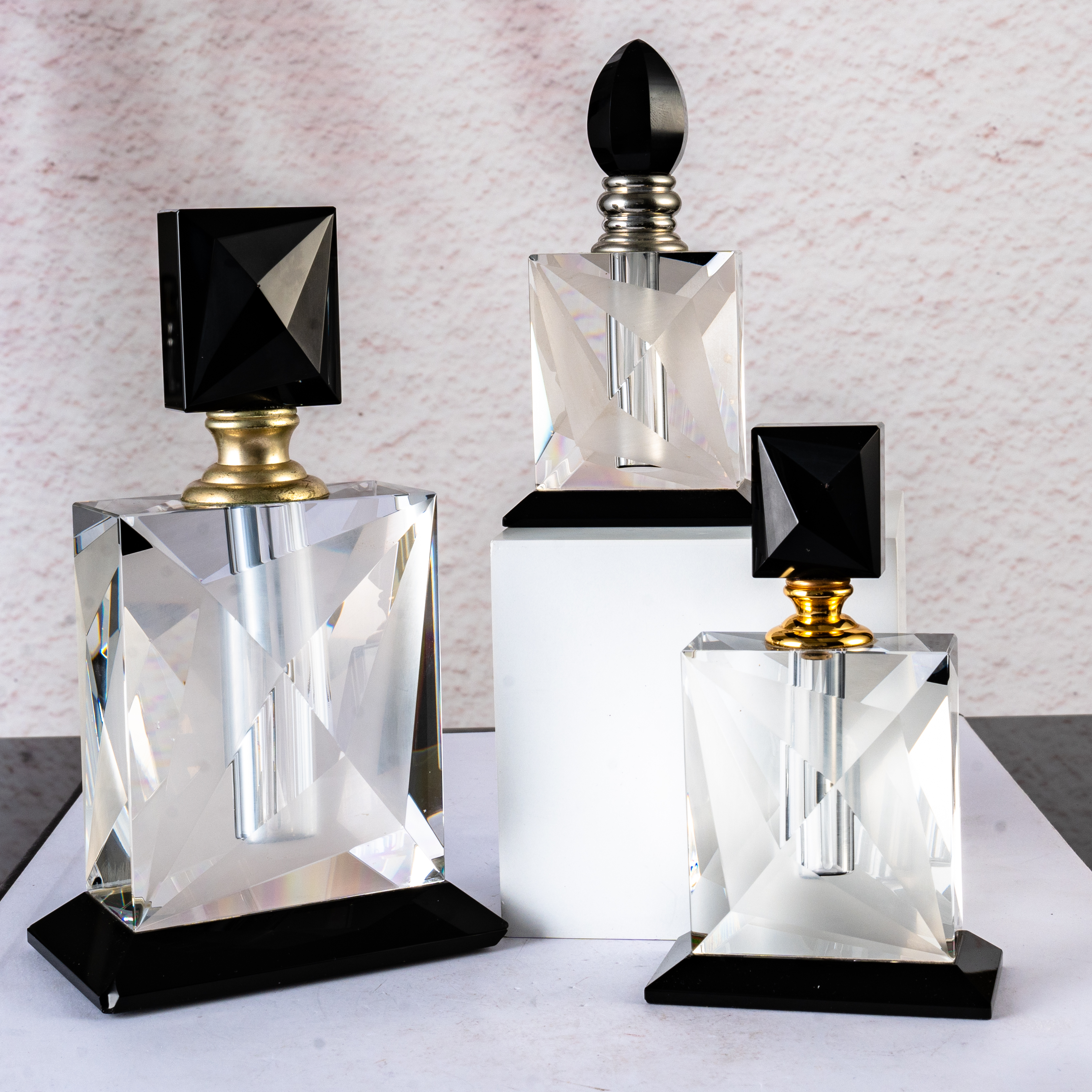 Smallbridge high-end products wholesale perfume bottle black big brand gift giving self use bottle weight 1395g 24ml