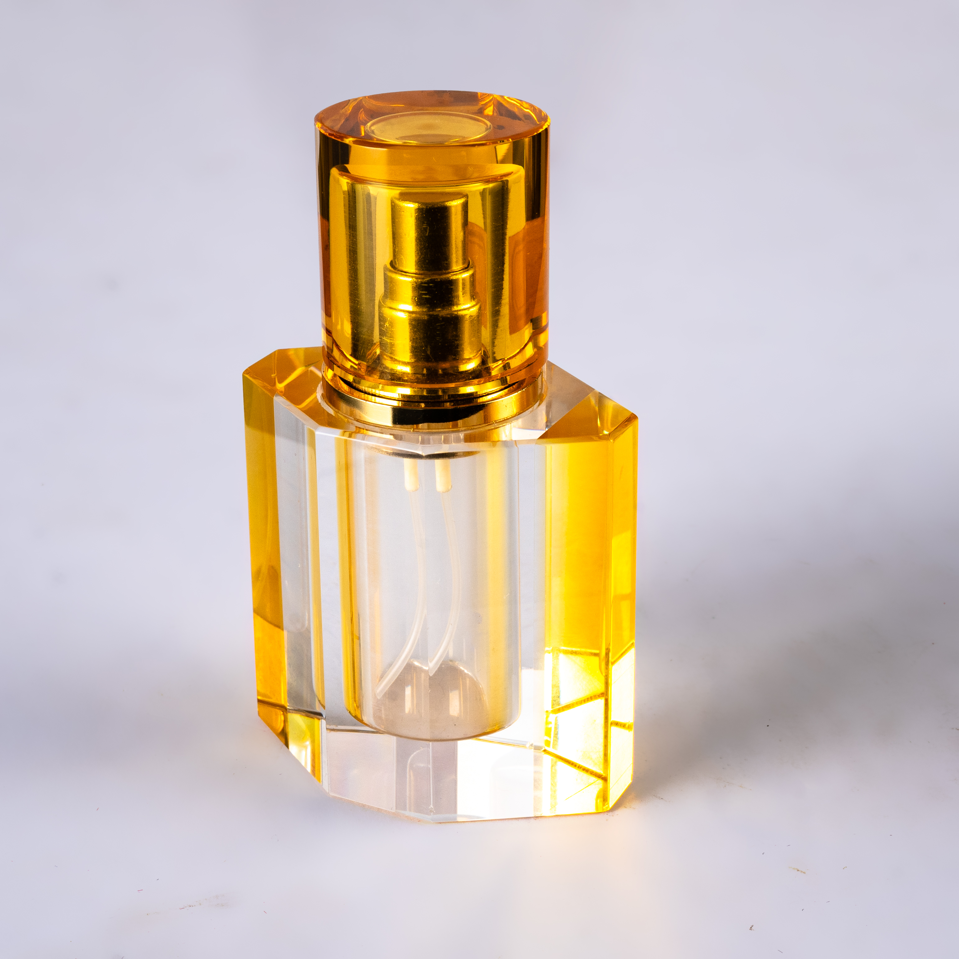 SmallBridge Luxury Crystal perfume Bottle Wholesale Gold Premium Essential Oil perfume Bottle with Drip Stick for Personal Use