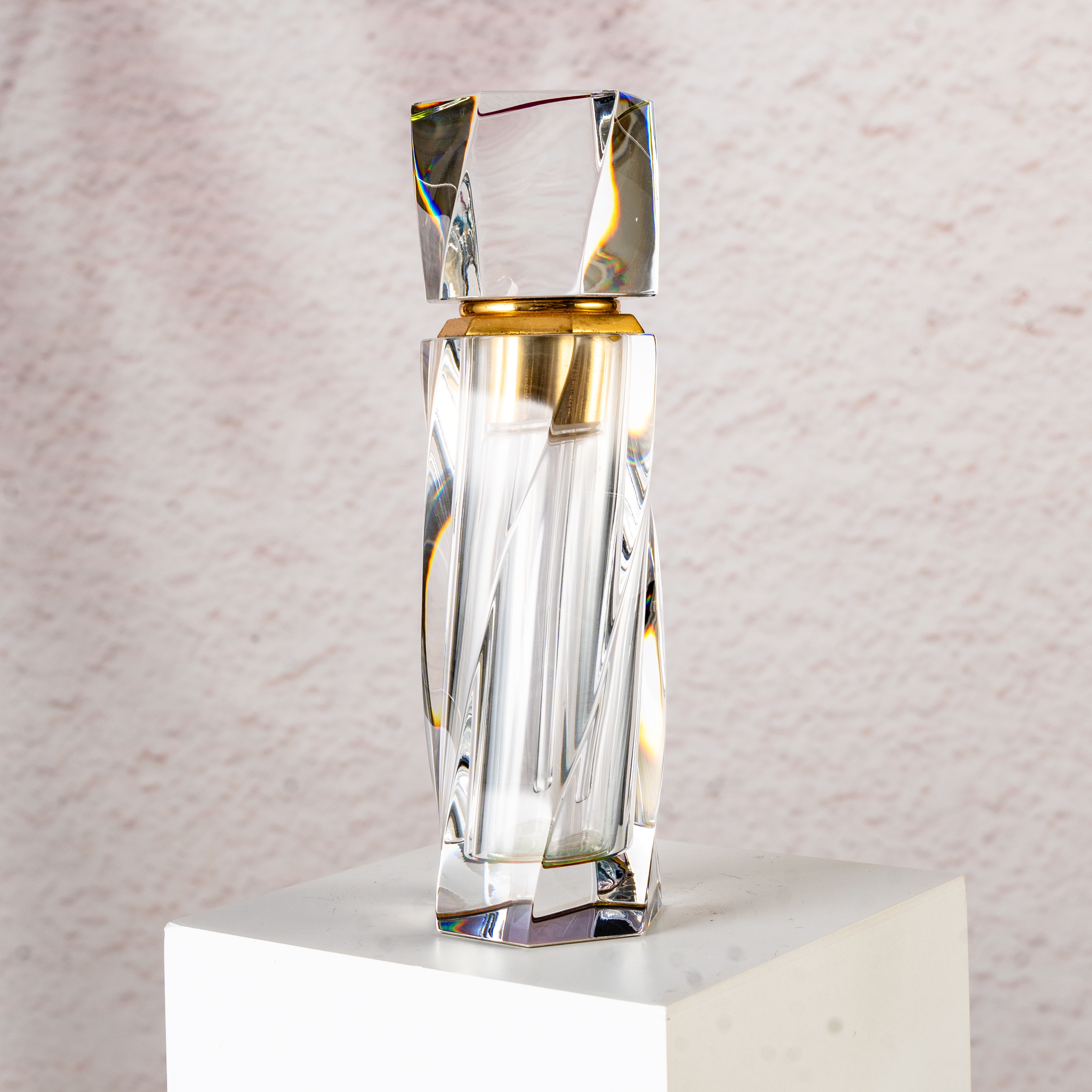 Smallbridge New Design Wholesale Transparent perfume Bottle Twist Diamond Color Plating Process perfume Bottle Essential Oil Bottle Liquid Bottle