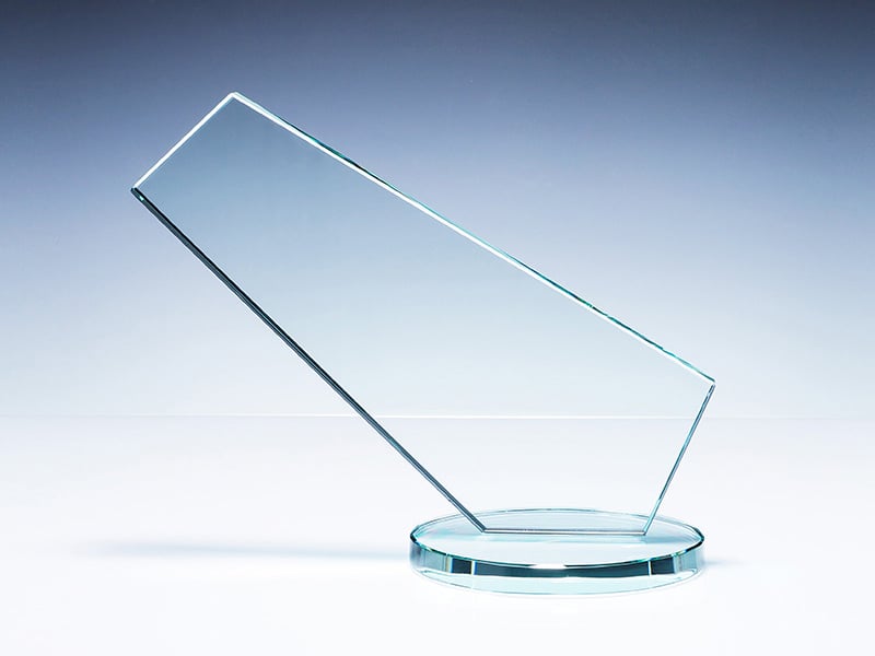Custom Crystal Award RFQ: 12 Specs Buyers Should Send