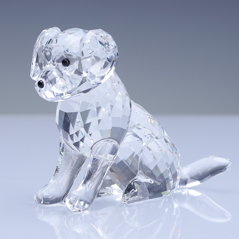 Realistic and vivid images of small animals and dogs can be given as gifts or customized for wholesale