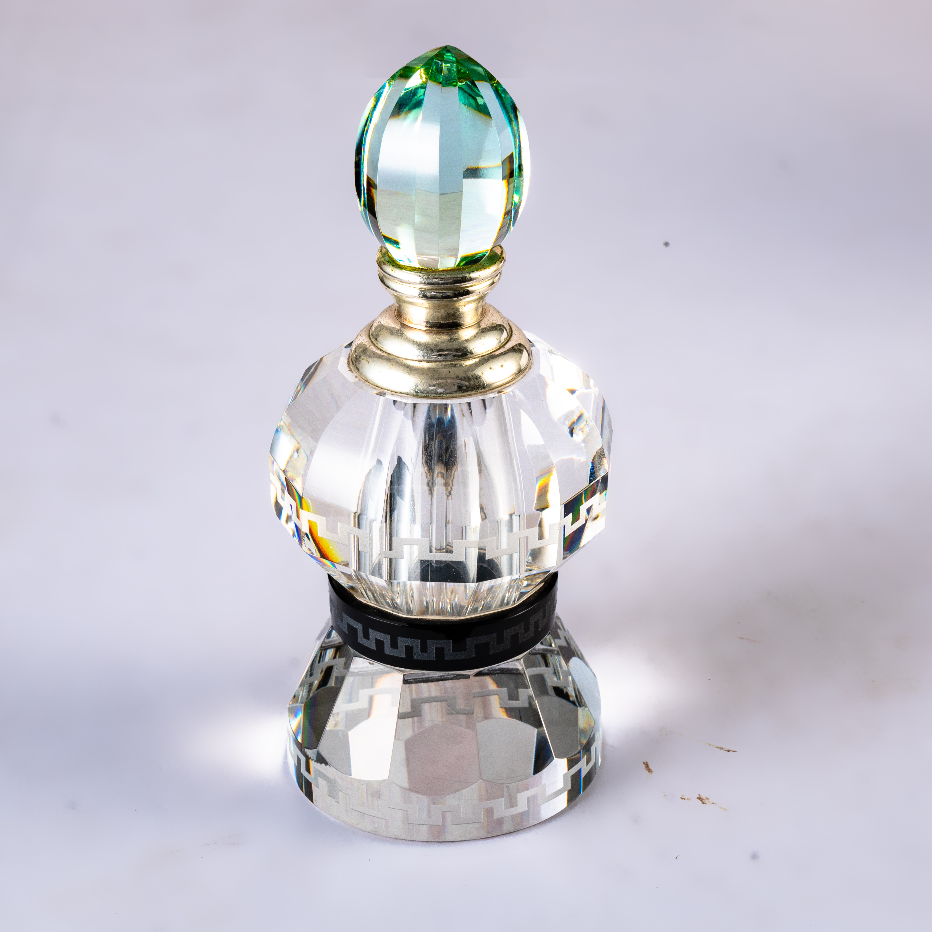 SmallBridge Crystal perfume Bottle Transparent surface sandblasting logo design is novel, customizable, and can be delivered wholesale for personal use Preferred bottle body 284g.6ml