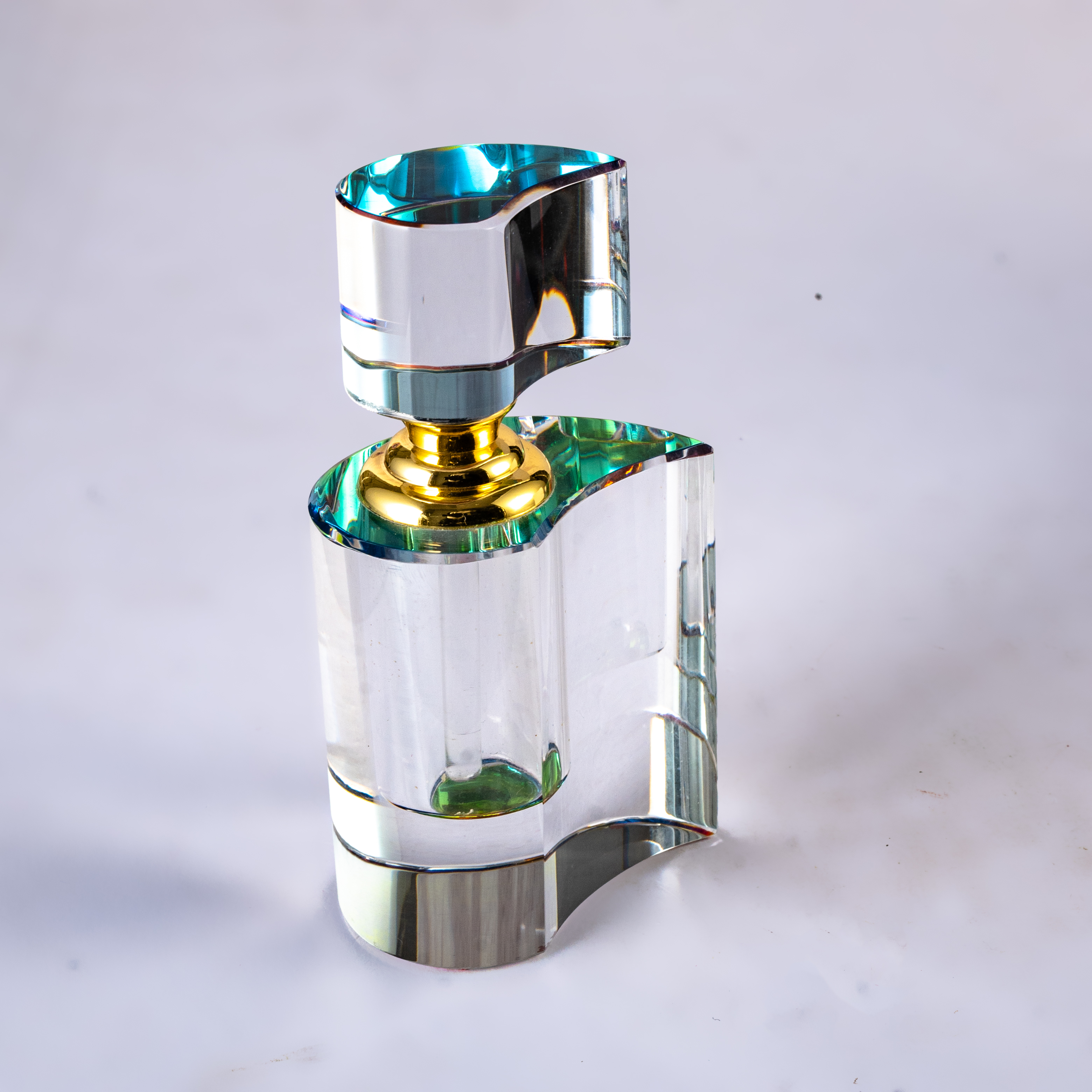 SmallBridge high-grade crystal perfume bottle Wholesale color plating process Comma shape beautiful atmosphere for personal use are suitable bottle weight about 246g