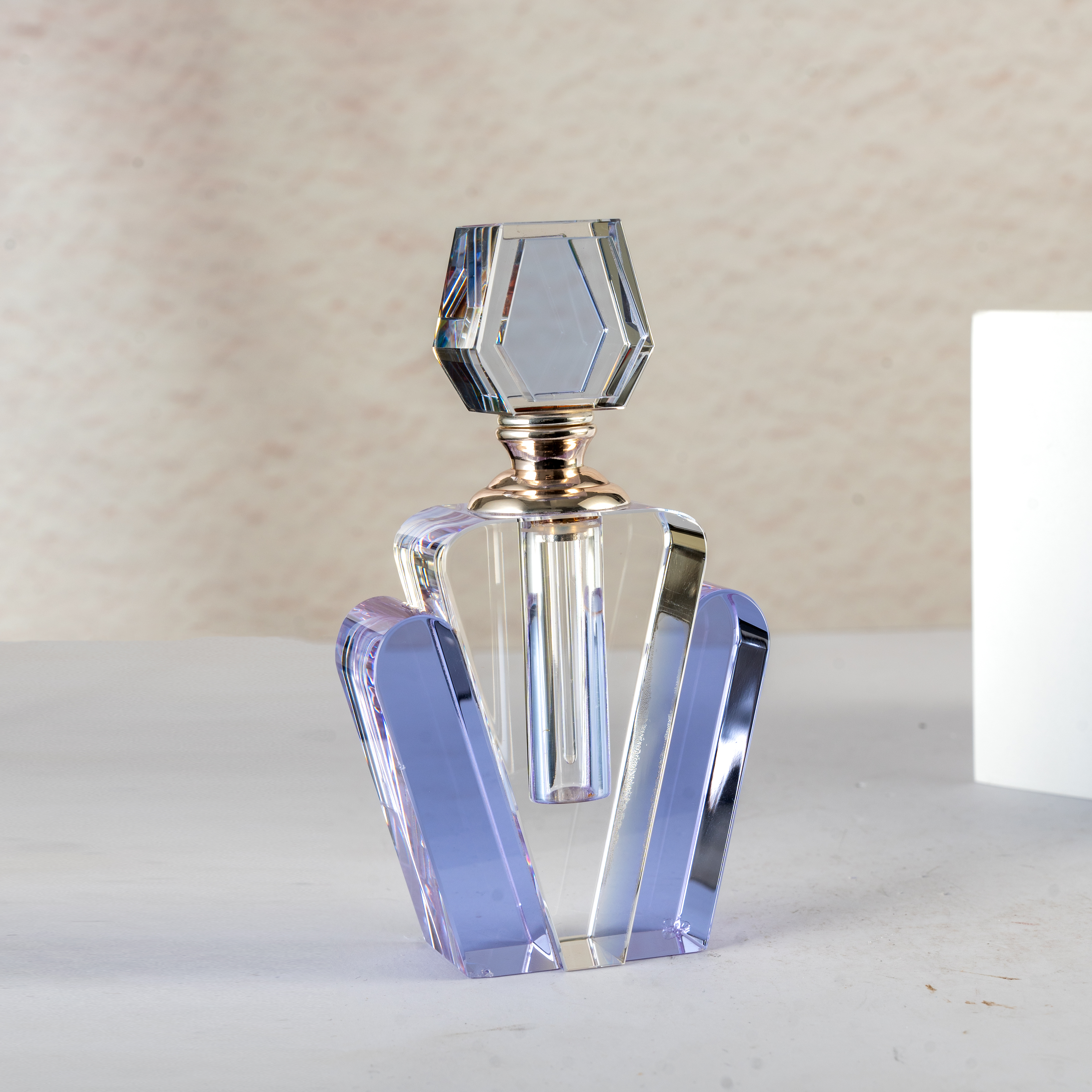 SmallBridge Crystal new product transparent and purple perfume bottle can be customized perfume bottle essential oil bottle empty bottle gift high-end product