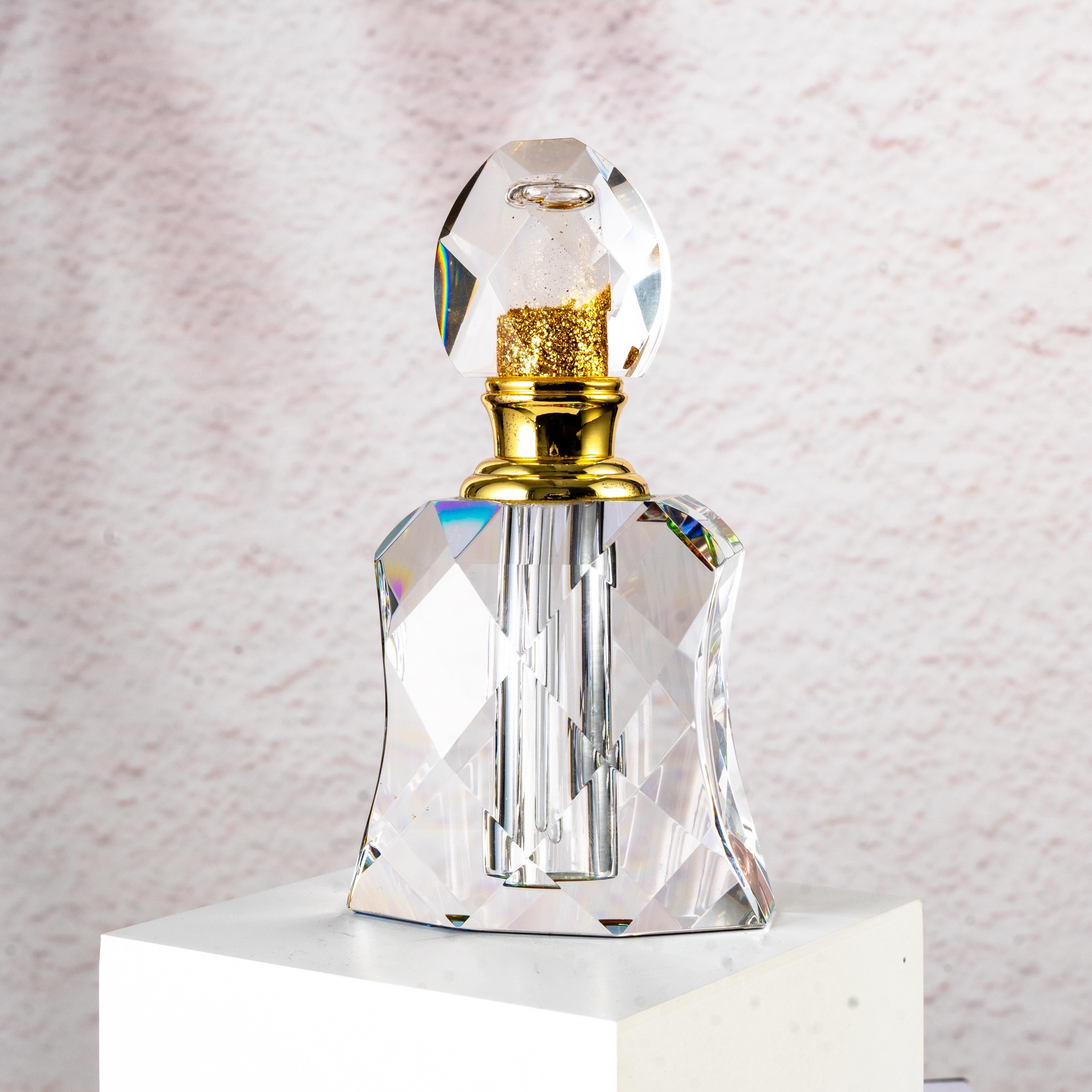 Smallbridge high-grade products wholesale perfume bottle color plating process bottle cap gold foil shape gifts for self use bottle weight 452g