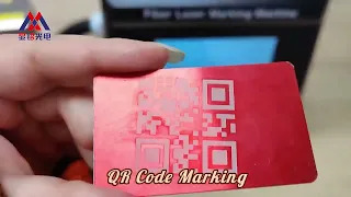 Petite machine de marquage au laser portable Fiber Max 20w 50w pour métal acier logo code-barres