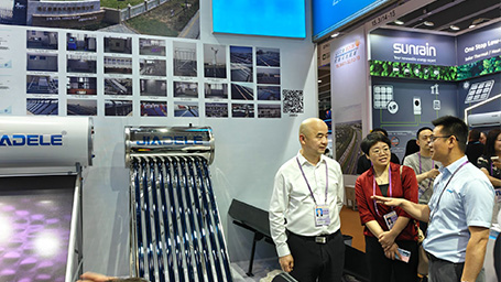 The first phase of the 135th Canton Fair closed on April 19.