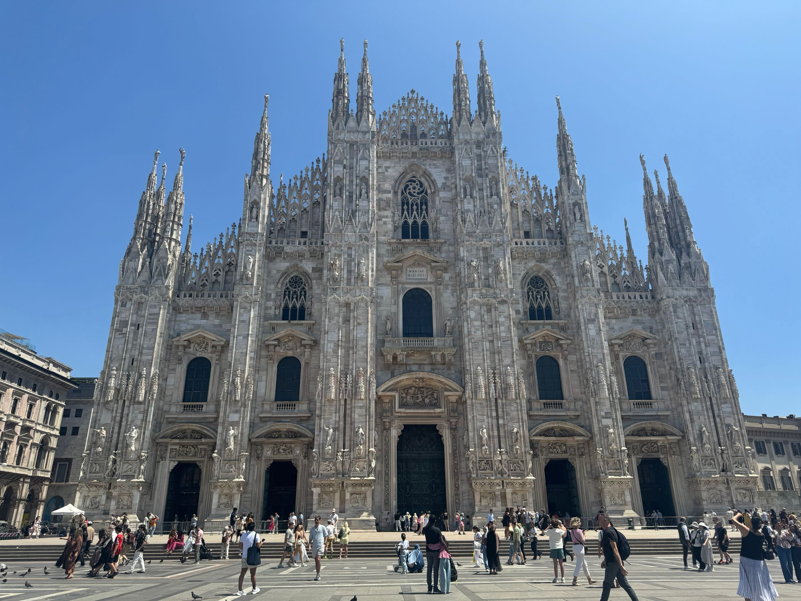 JIADELE travels to Eastern Europe to visit customers and explore the market