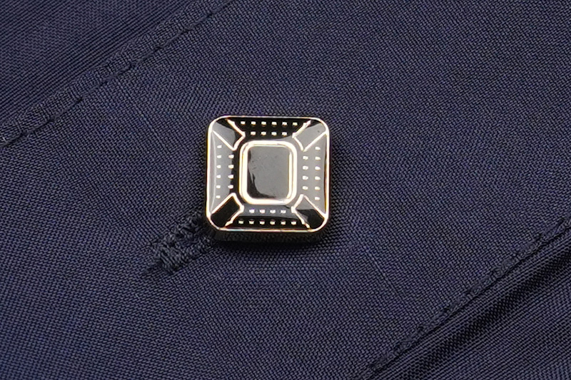 https://shopcdnalpha.grainajz.com/category/349430/4527/0adedd4f70dcf694de0ebd03c7f51361/3-Thobe_Snap_Button.jpg