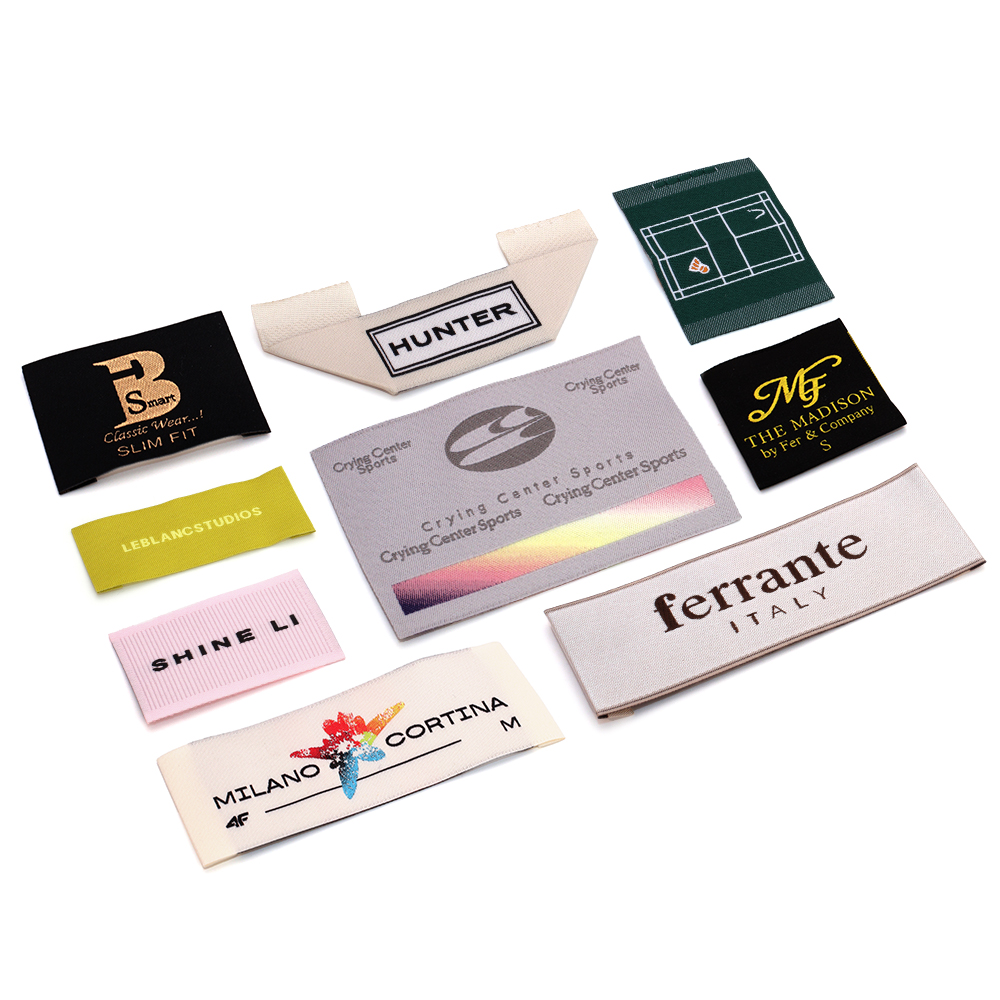 Folded Woven Labels for Sports Clothing