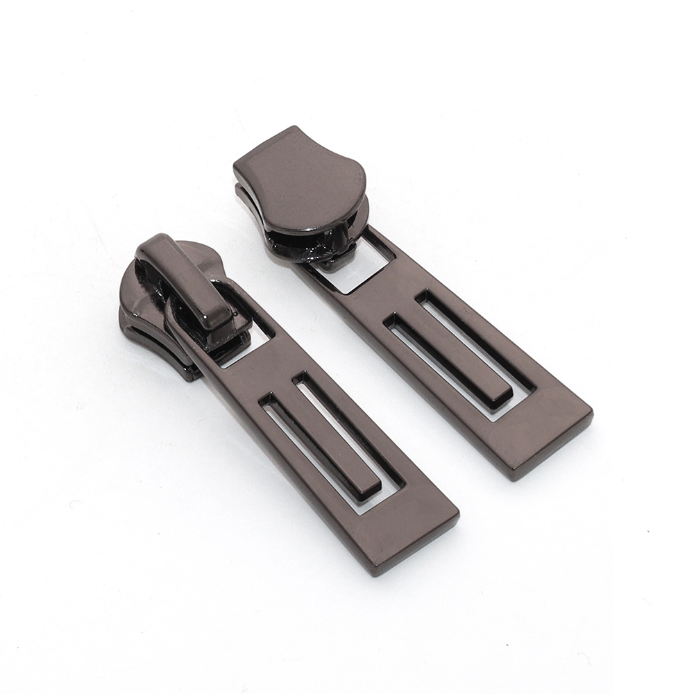 Where to Source Reliable Metal Zipper Pulls for Your Business