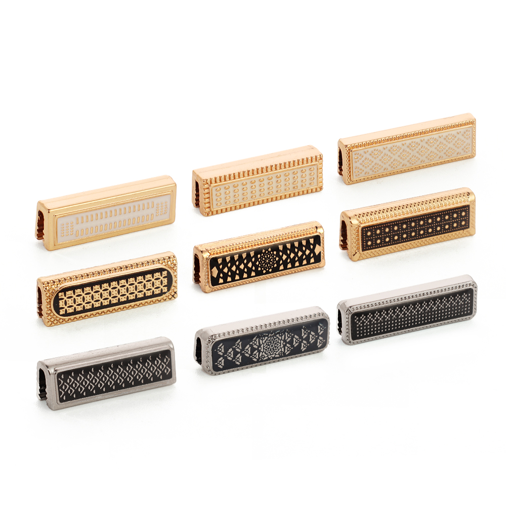 5-patterned straight thobe pocket clips.jpg