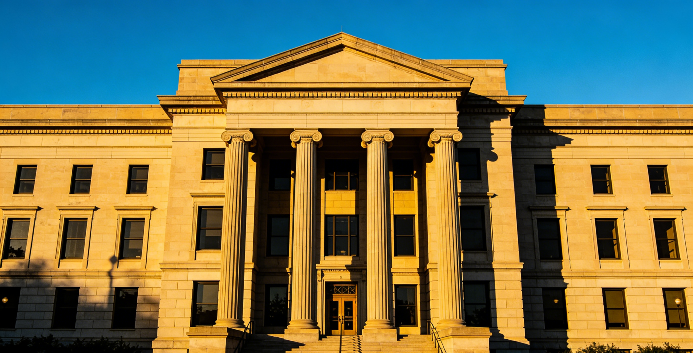 Smart Locks for Government & Public Facilities: Security Without Compromise