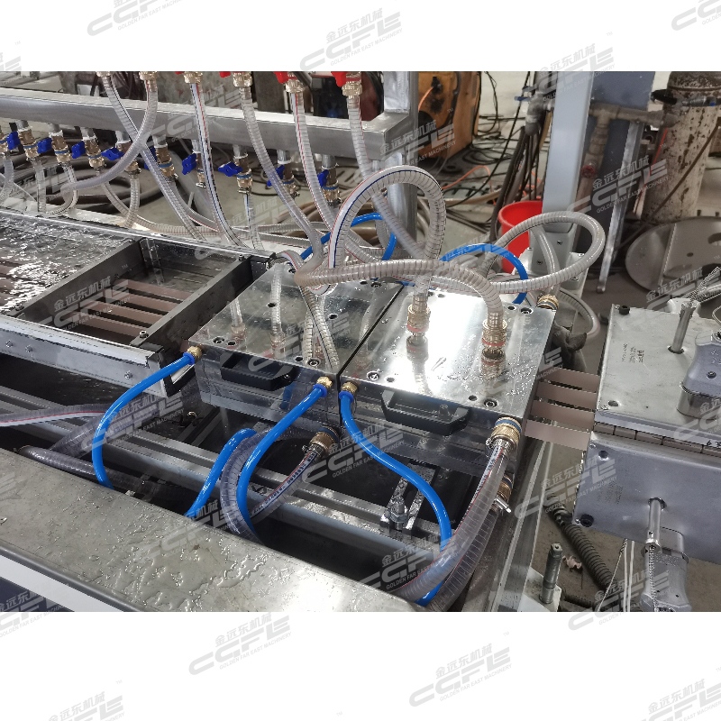 PVC köşe profili üretim hattı (konik çift vida)