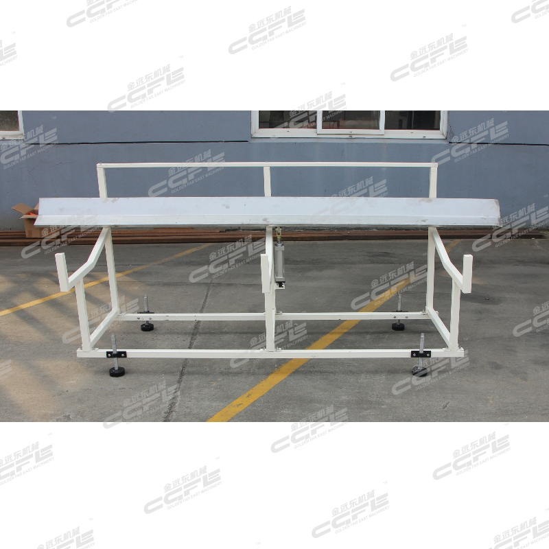 PVC-Eckprofil-Produktionslinie (Einschneckenextruder)