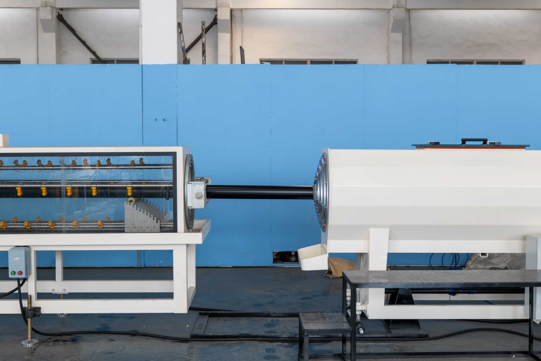 PE pipe production line 2.jpg