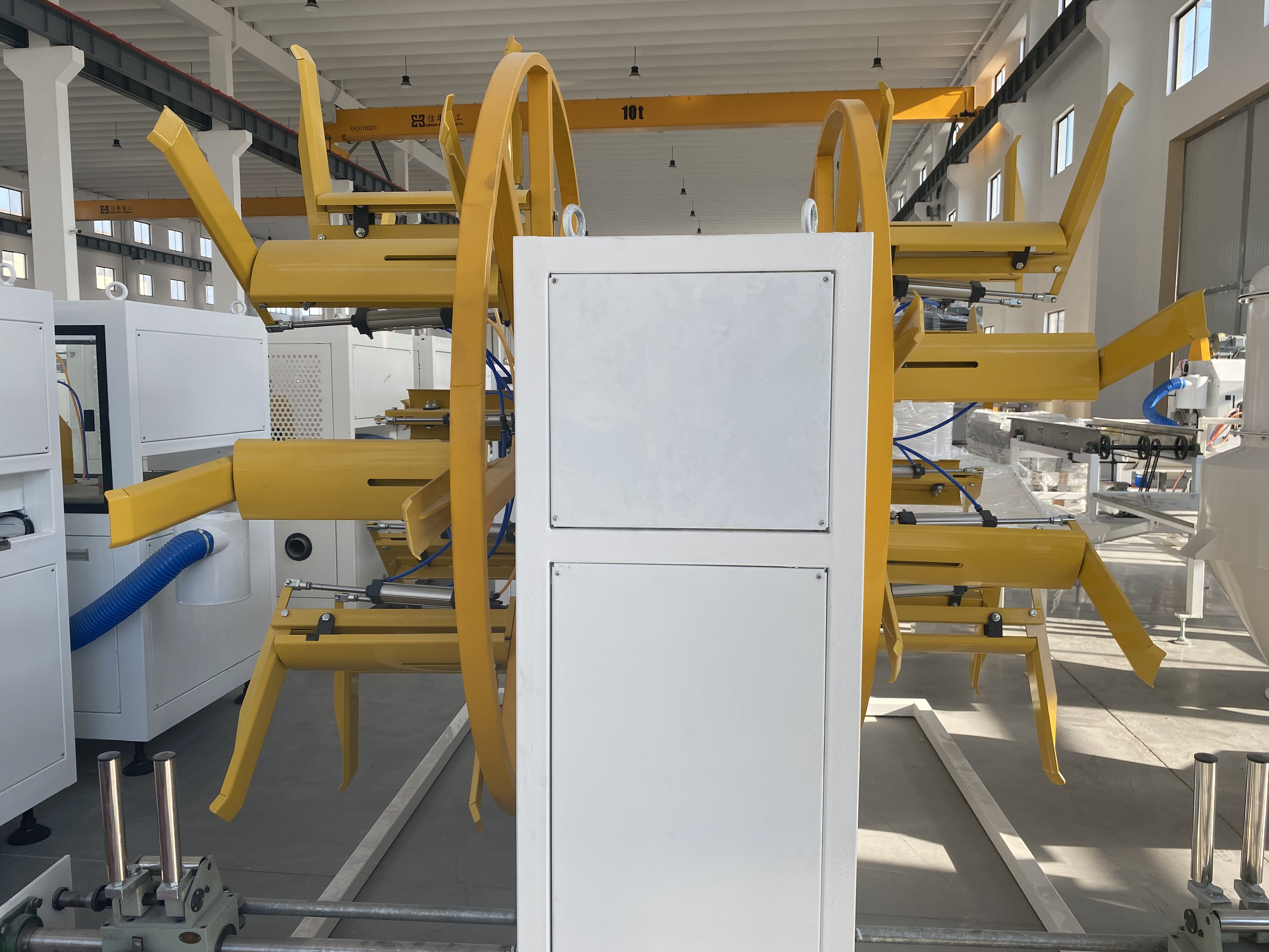 Machine de drainage pour bâtiment, tube agricole d'alimentation en eau et en gaz HDPE Ligne de production de tubes HDPE pour l'approvisionnement en eau et en gaz
