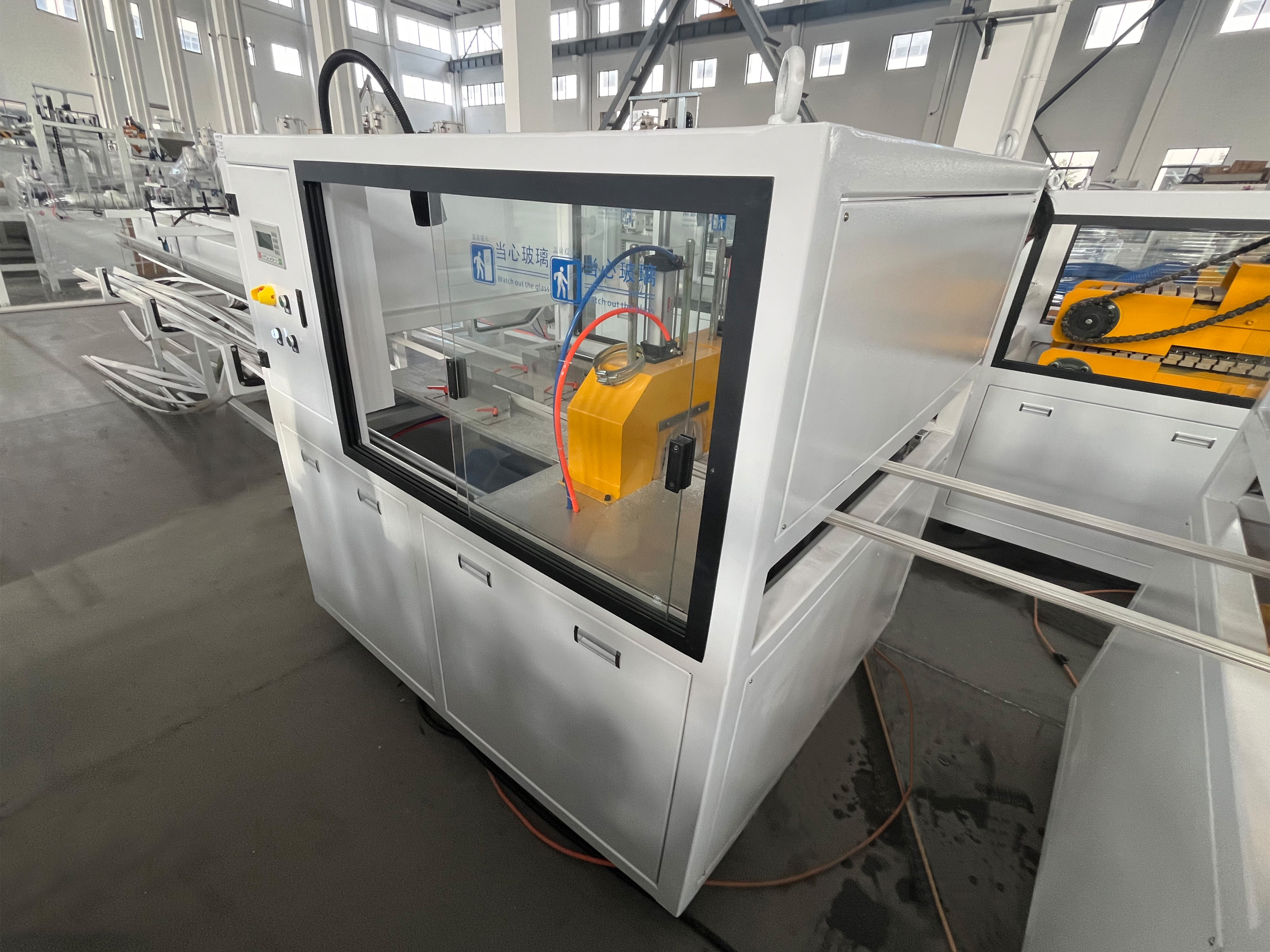 What Are the Advantages of Investing in PE Pipe Making Machines?