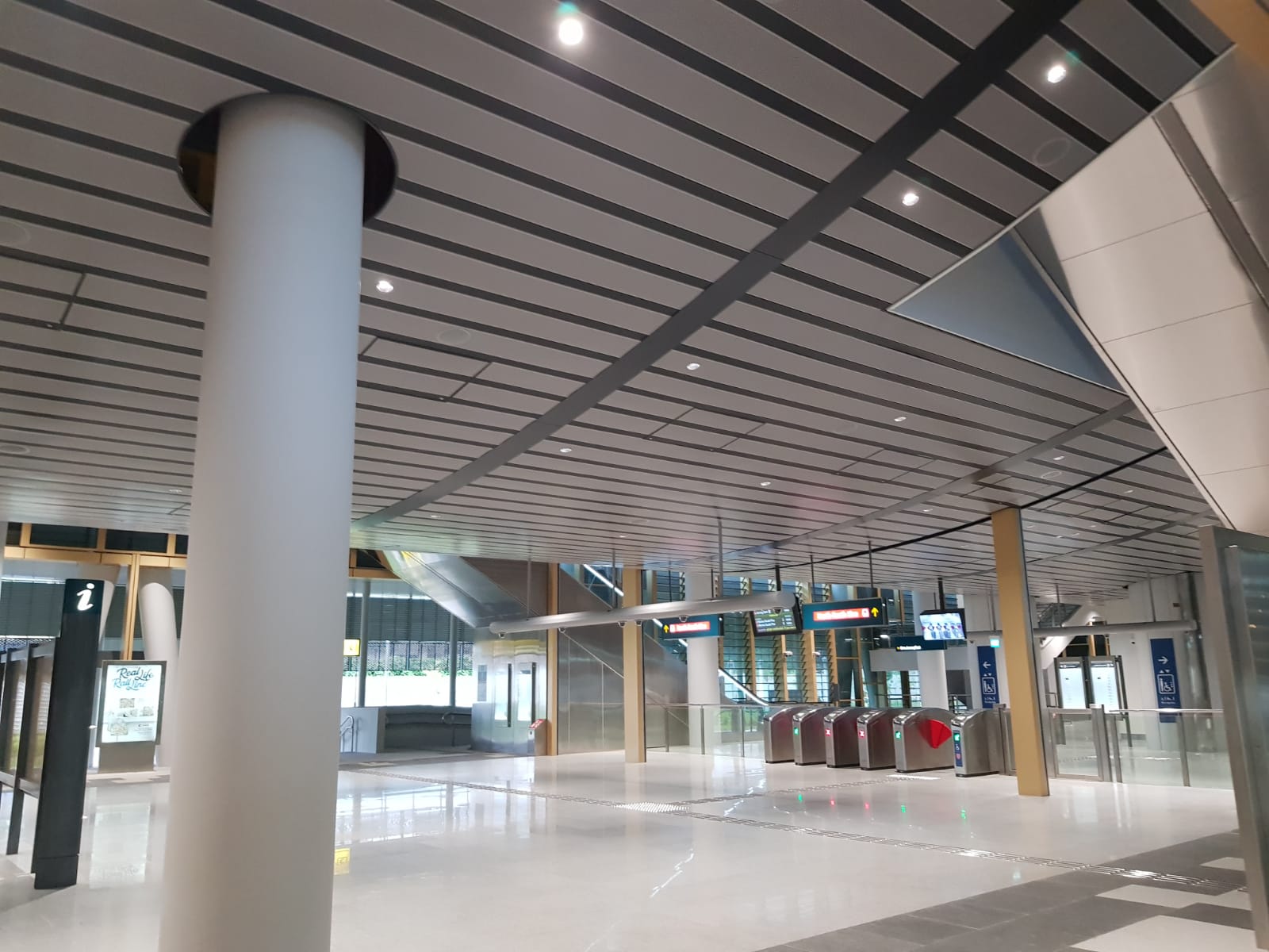 Singapore MRT Canberra Station.jpg