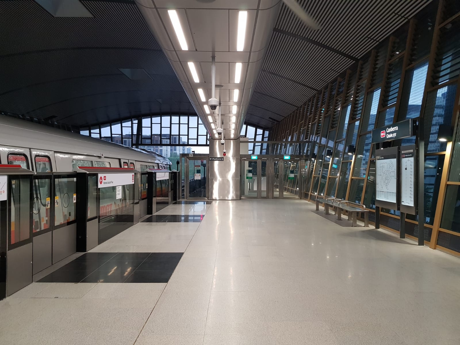 Singapore MRT Canberra Station (12).jpg