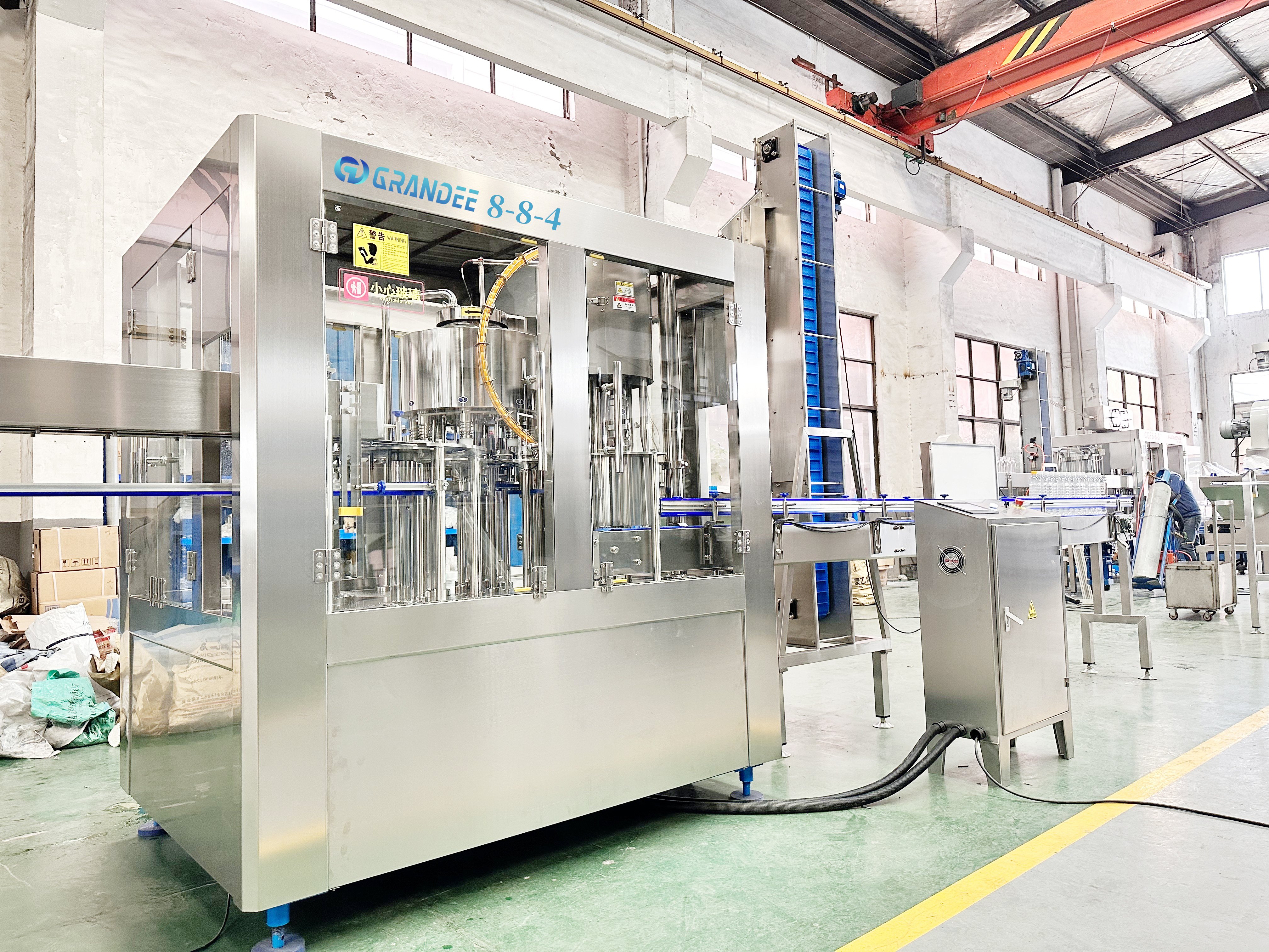 How Does Small Scale Water Bottling Equipment Impact Your Bottom Line?