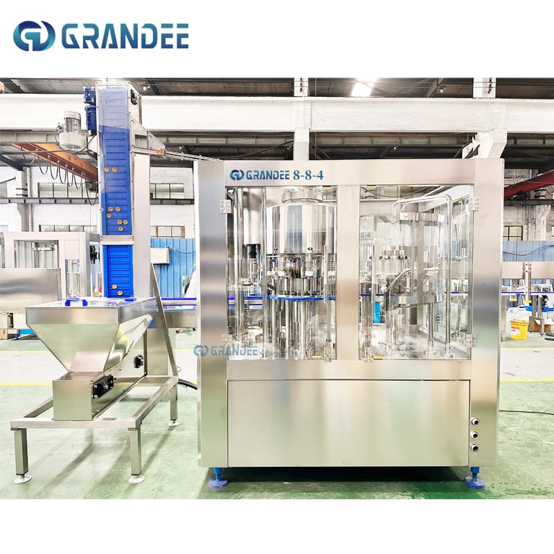 What Are the Key Features of a Top Small Bottled Water Production Line?