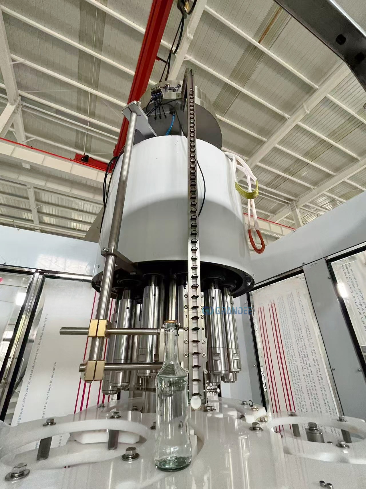 How to Troubleshoot Common Problems with Glass Bottle Capping Machines