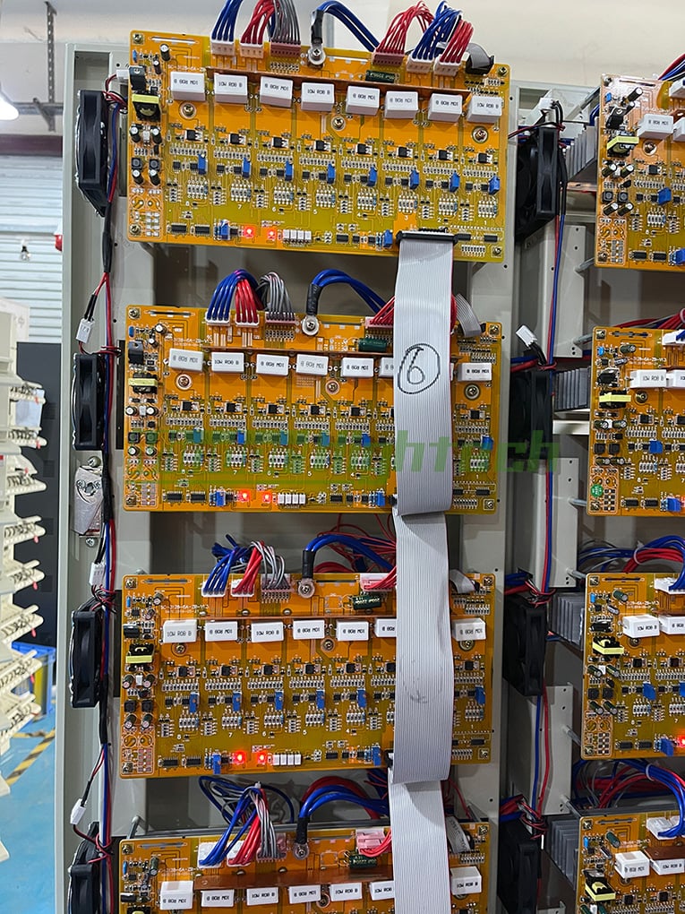 512 Channel 5V Cylindrical Battery Cell Grading Machine