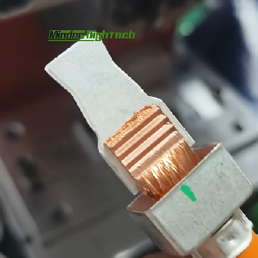 Ultralydsmetalsvejser til svejsning af bilkabelterminaler