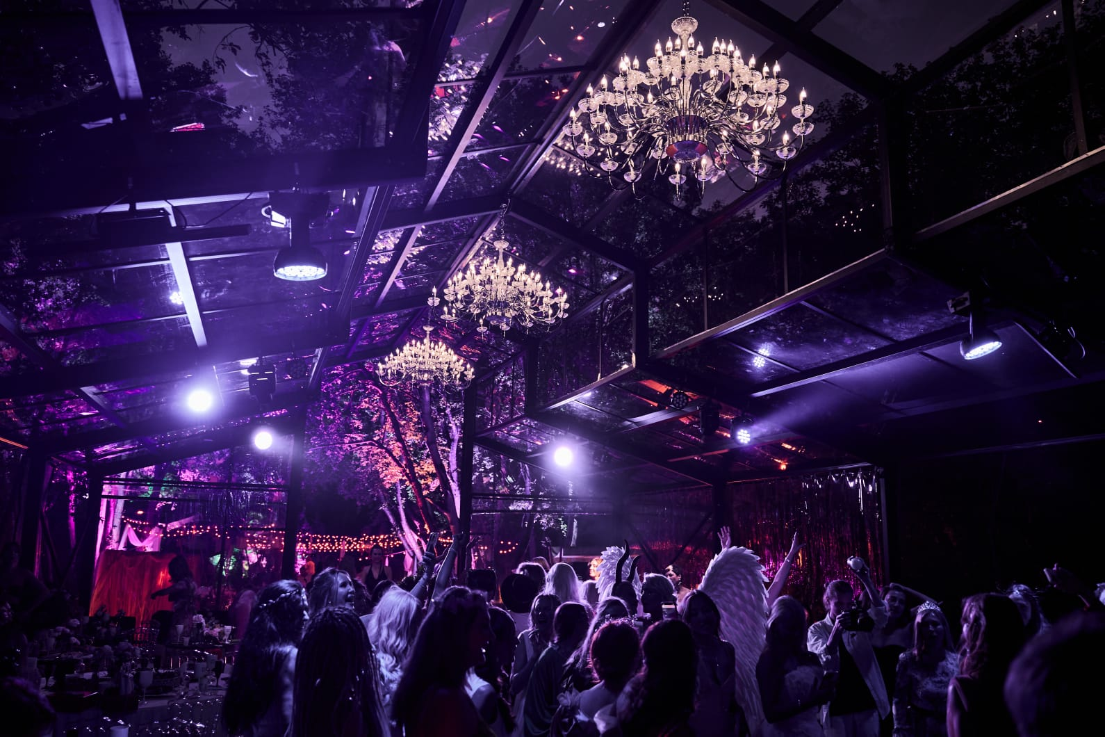black cathedral tent-2