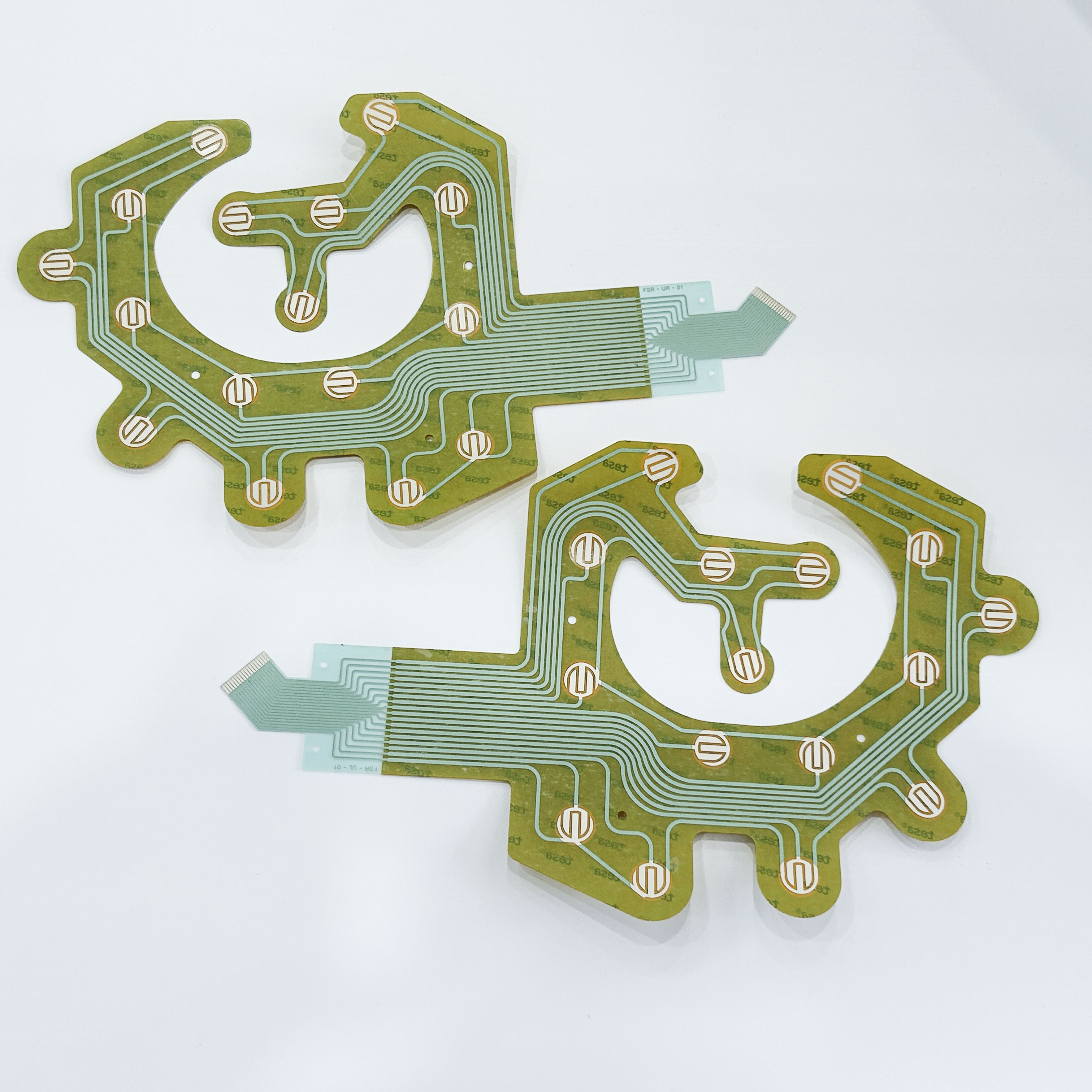 Commutateur à membrane de circuit souple
