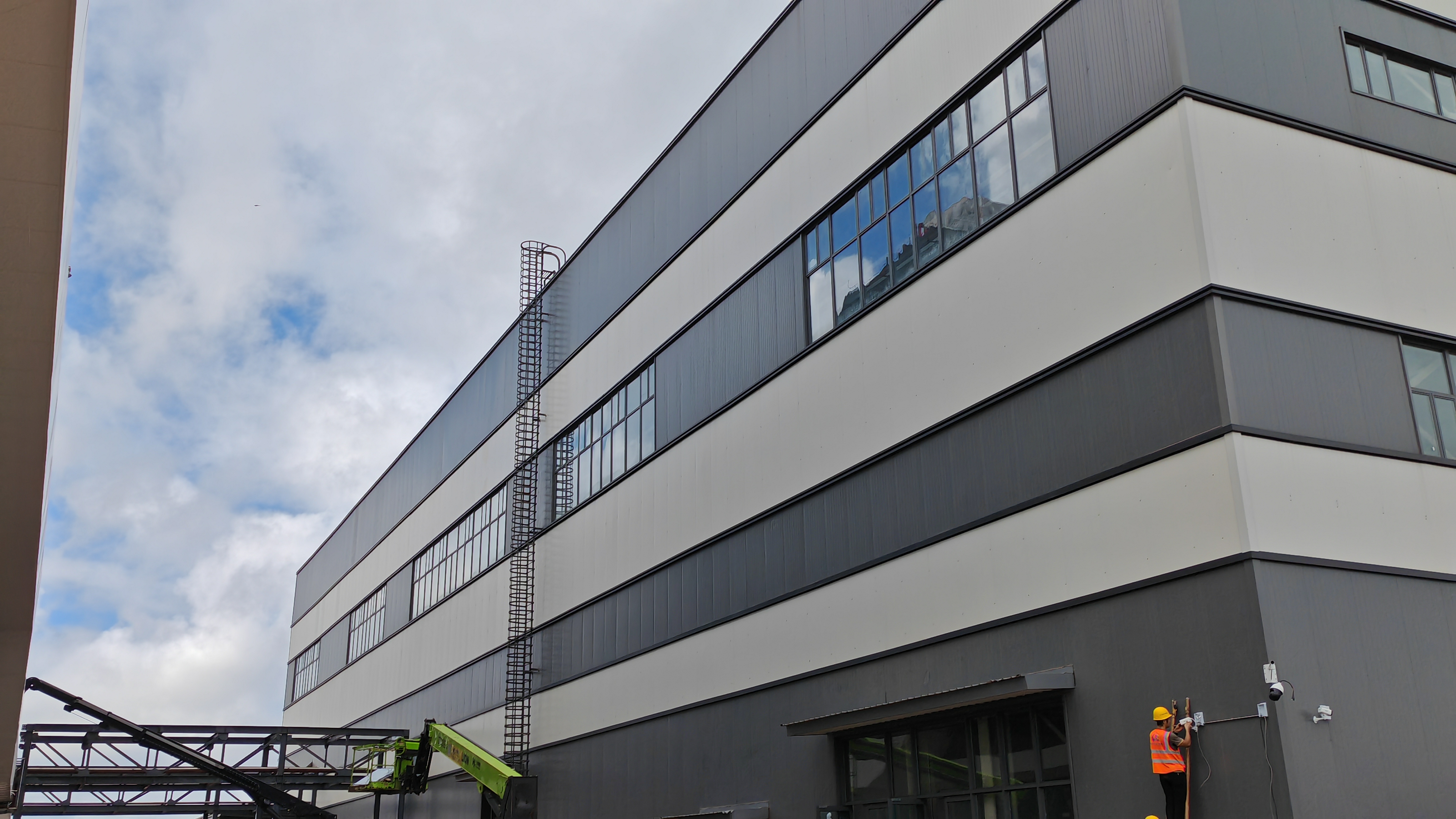 Highstar New Energy Cleanroom Project Completed in Zhuhai | Turnkey Supplier