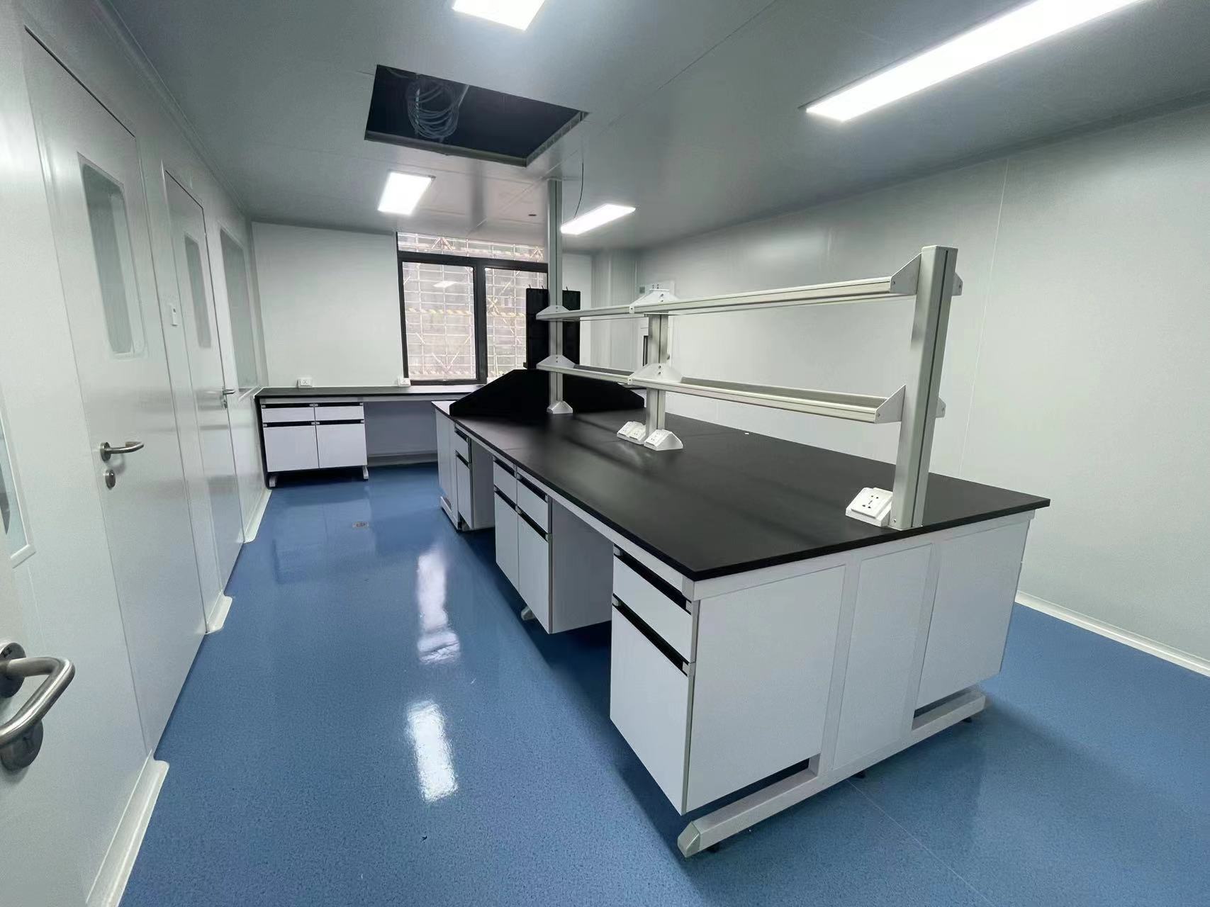 Where Are the Leading GMP Room Manufacturers Located?