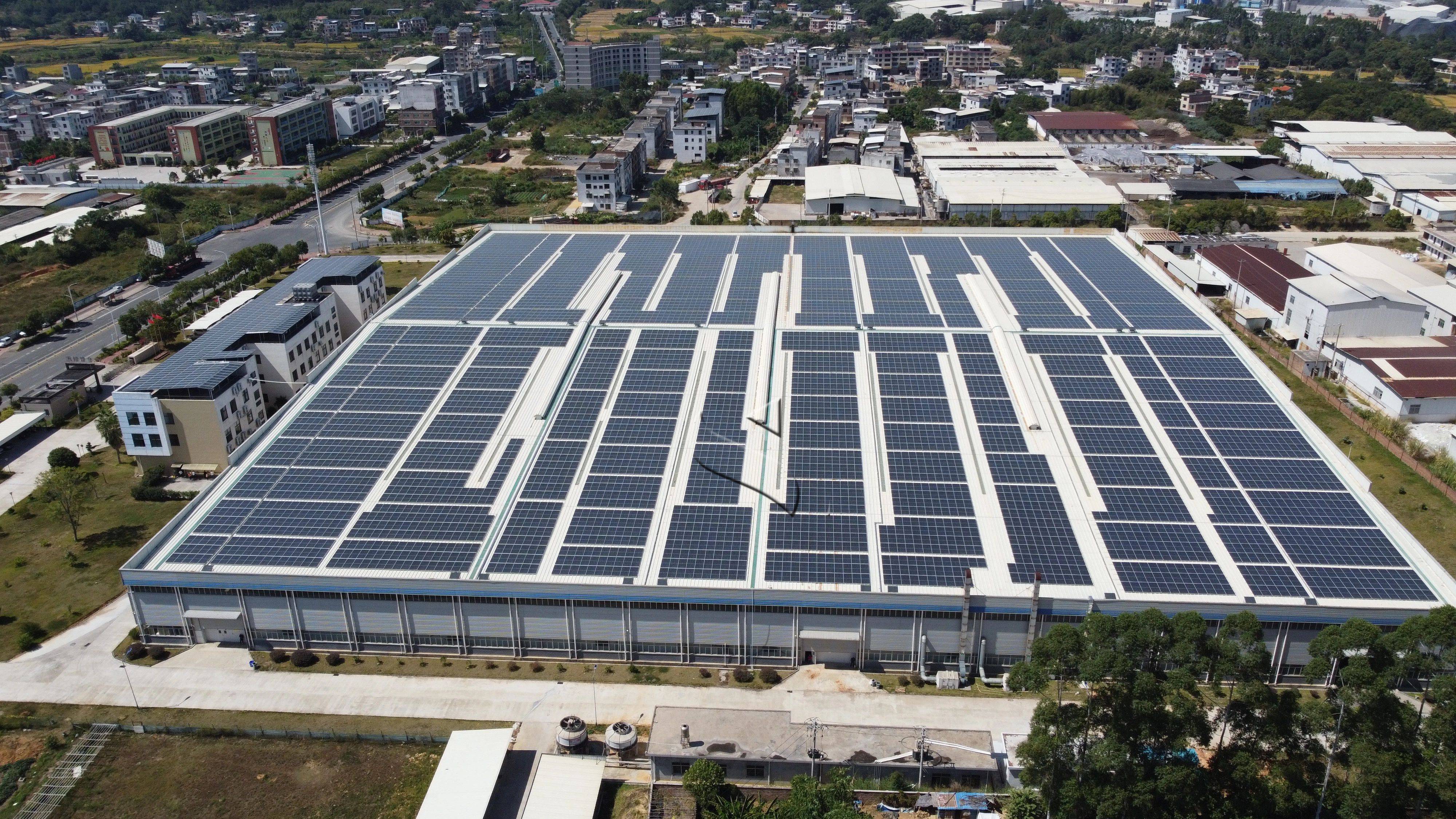 Why UL-Certified Rock Wool Sandwich Panels Are Increasingly Used in U.S. Solar Projects