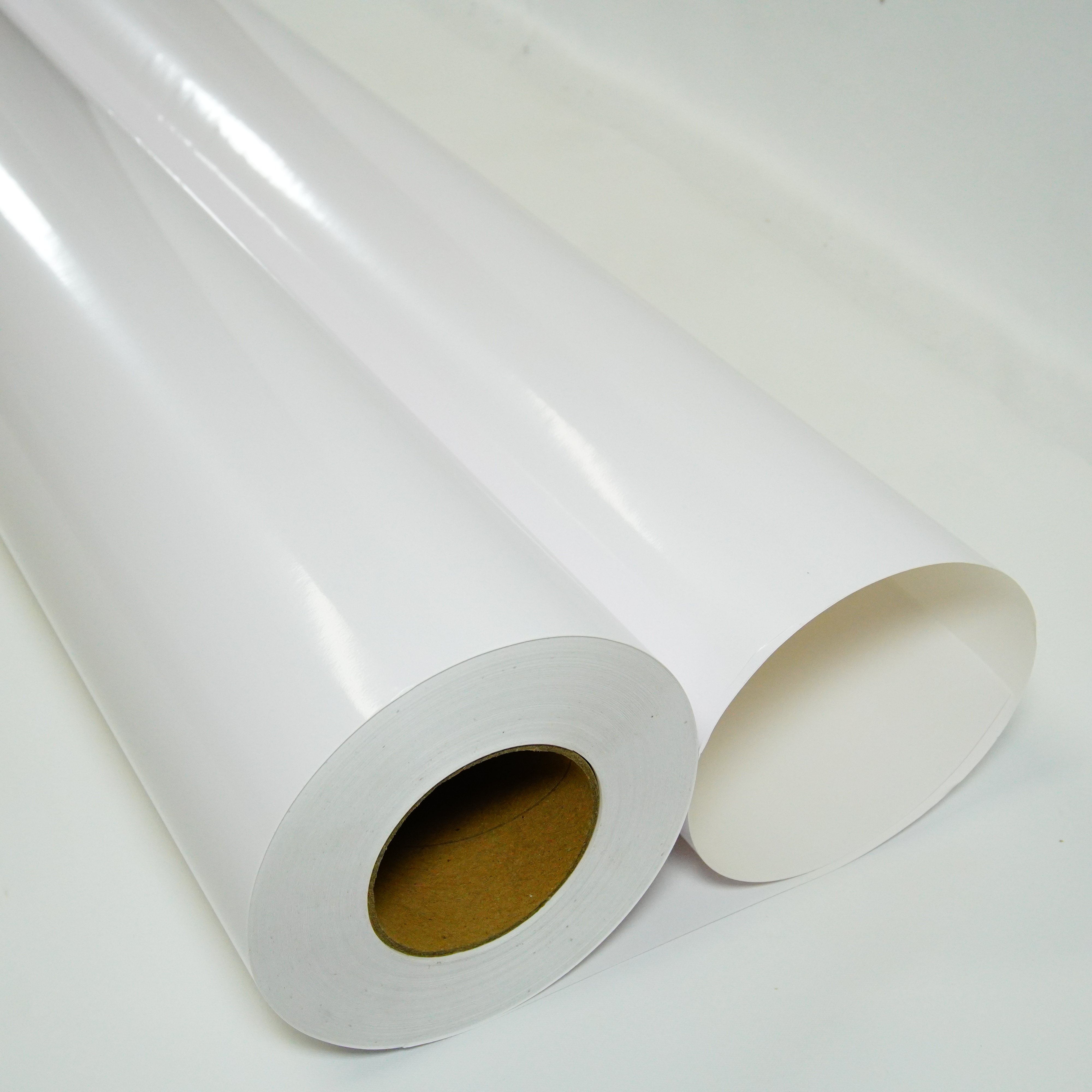 LTL9006 140g vinyl with white adhesive