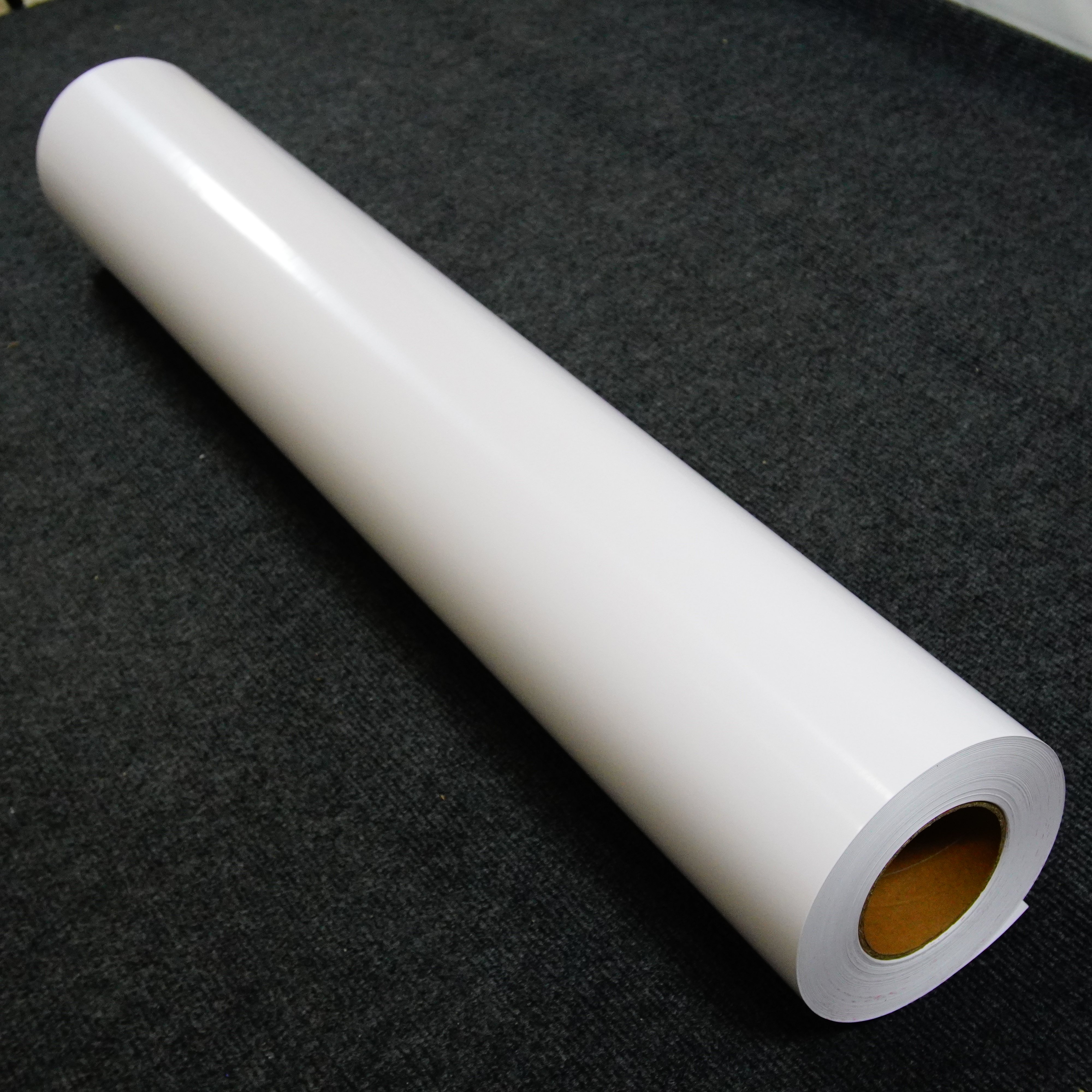 LTL2600 140g vinyl with white adhesive