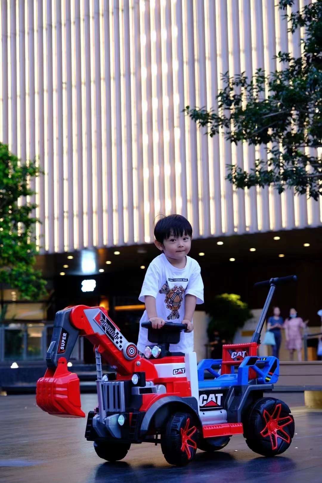 What Makes Ride on Excavator Toy a Great Gif