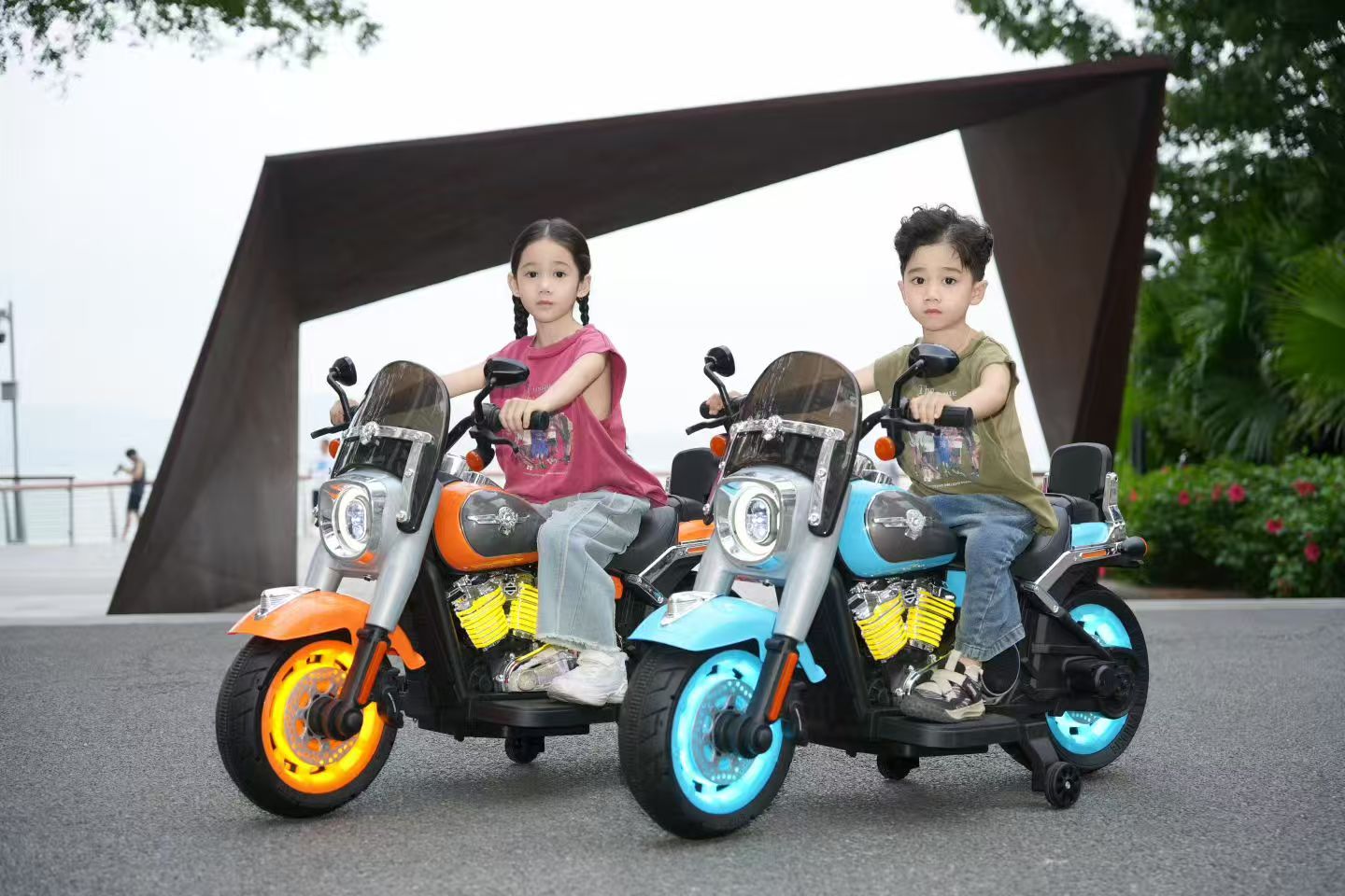 Kids Electric Motorcycle: Factory New Harley-Style Ride-on Bik