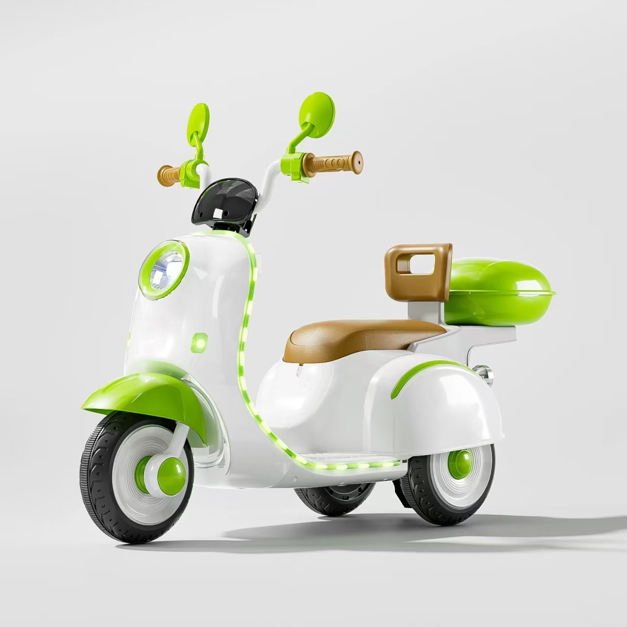 Ako naučiť 4-ročné dieťa jazdiť na elektrickom bicykli?