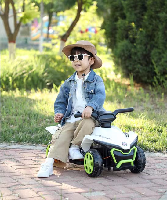 Benefits of a 2 seater electric toy car for children