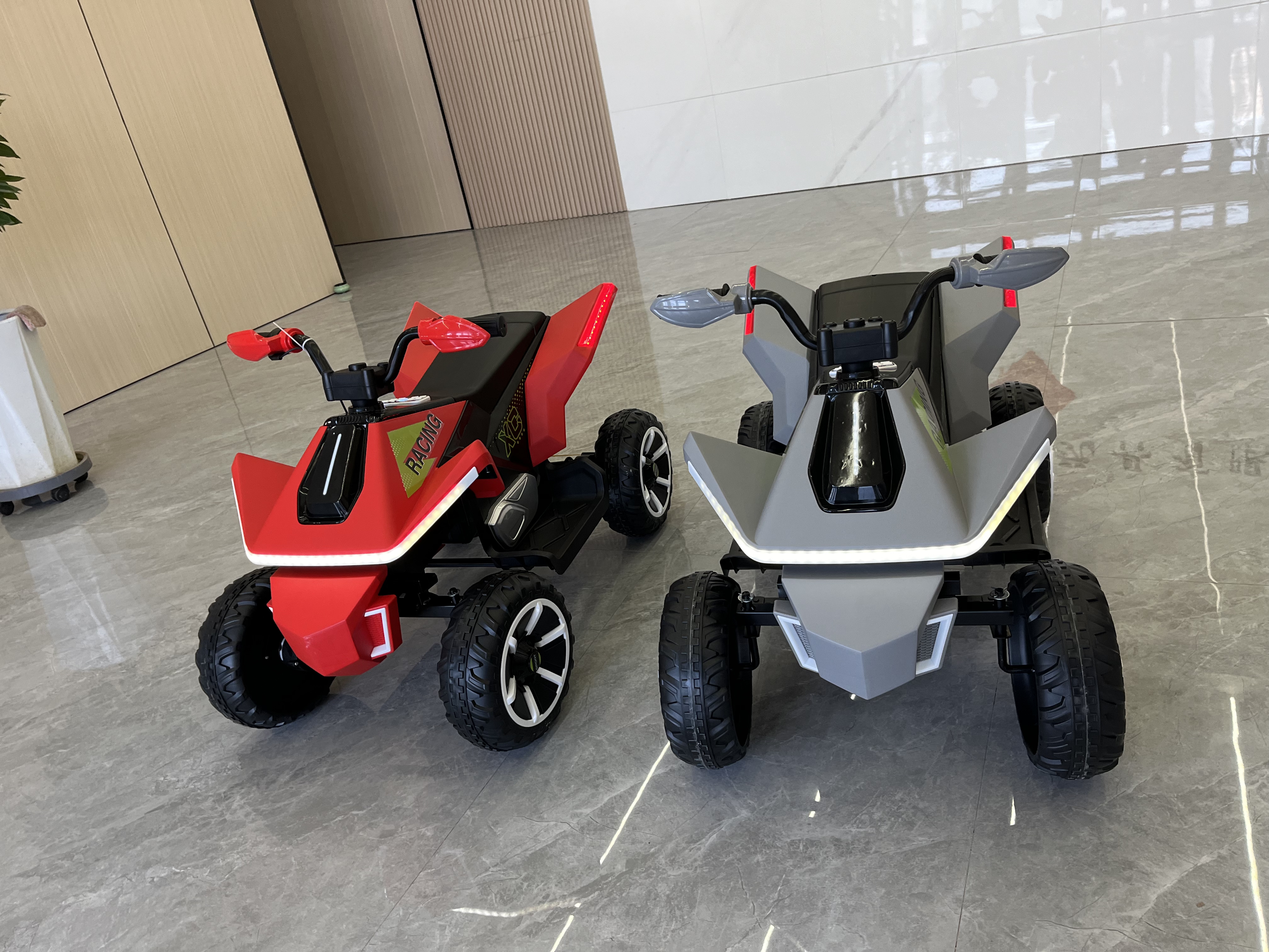 Why remote control children's electric cars are trending in the marke