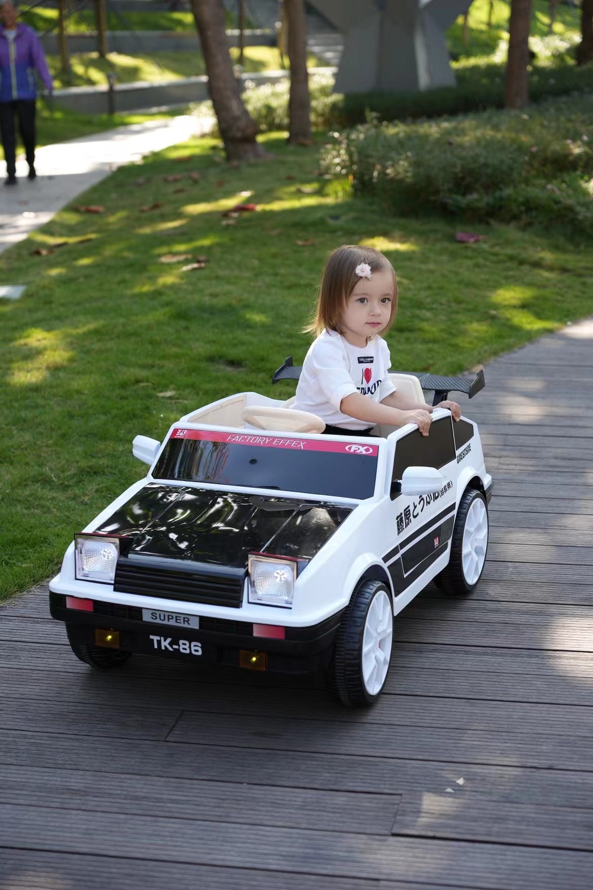 The benefits of buying powered ride on toys in bulk