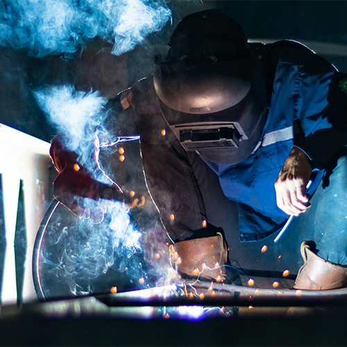 Gasless MIG Welding Vs. Gas MIG Welding: The Pros and Cons of Both Methods